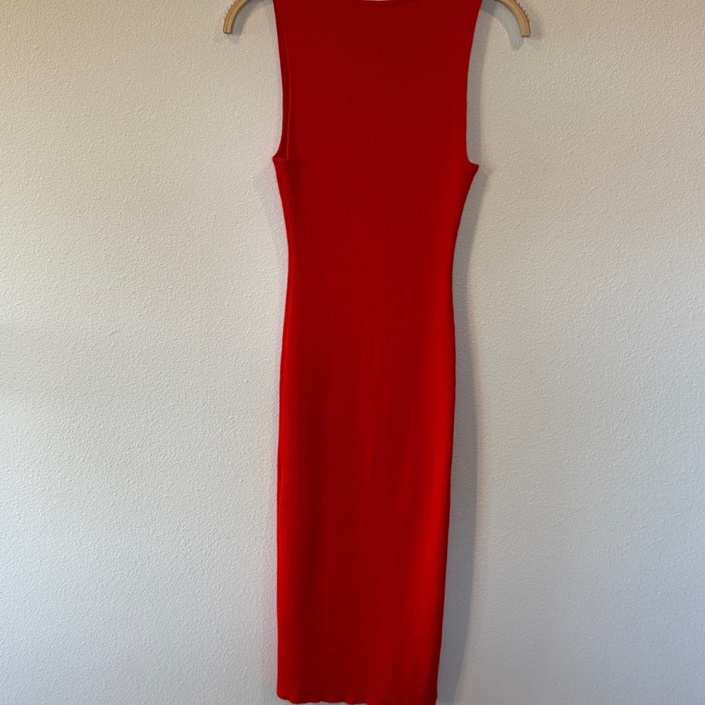 Bar III Sleeveless Red Maxi Dress with V-Neck - Picture 3 of 7